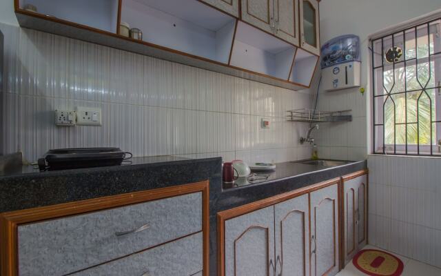 OYO 16979 Home Pool View 2 BHK Siolim