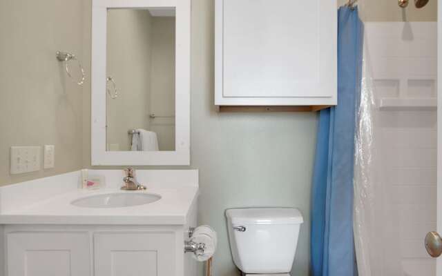 Beach Club Clubhouse 1