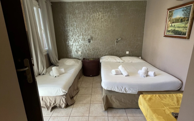 Hotel Les Cigalons