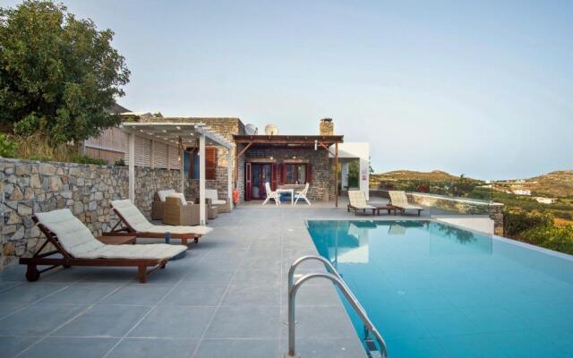 Villa Almira