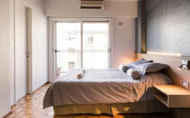 Confortable Bien Ubicado Con Balcon Recoleta