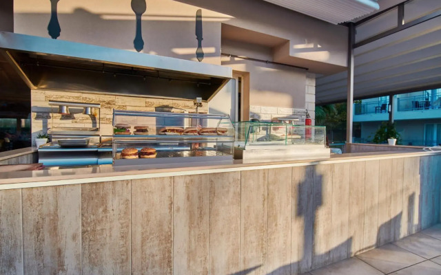 Tsilivi Beach Hotel