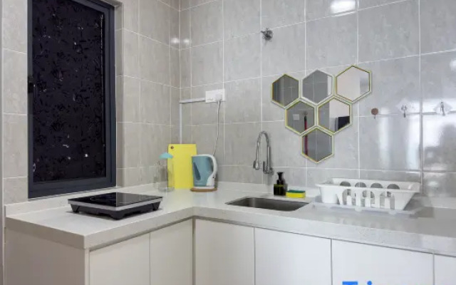 Vista Bangi Service Apartment A by Favspace