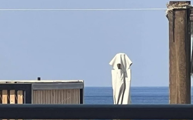 Seaside House in Psatha