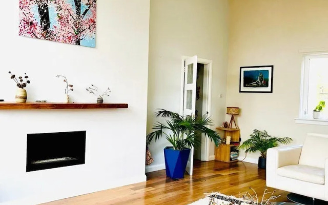 Dundee Dream House by the Sea