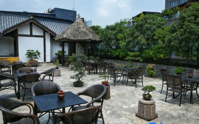 Tianchenlou Hotel