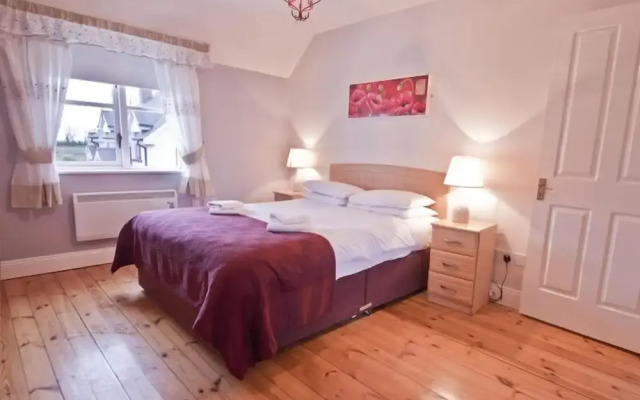 Upton Court Holiday Cottages