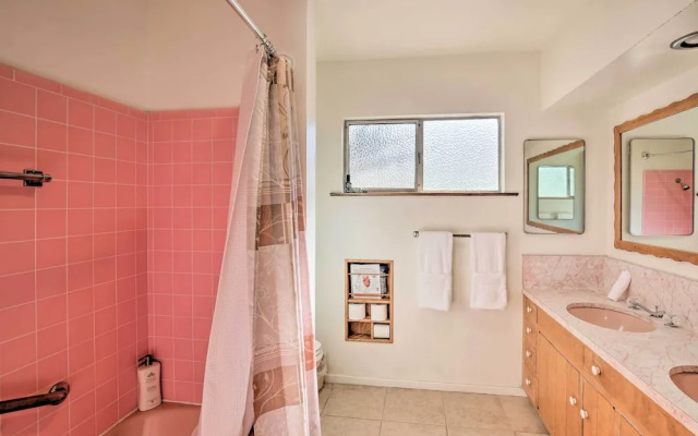 Beautiful Whittier Home w/ Pool & Gas Grill!