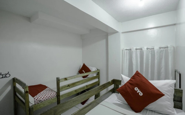 OYO 748 Baguio Transient Dot Com