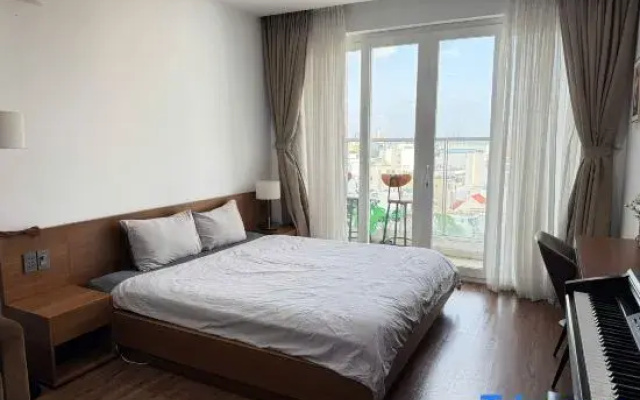 Sky Center Apartments near TSN Airport