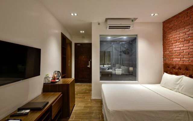 The Marron Hotel