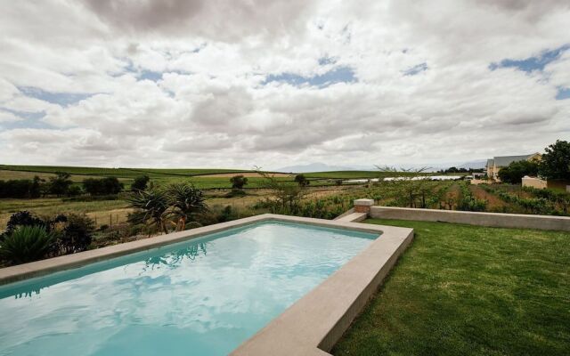 Vineyard Views Country House