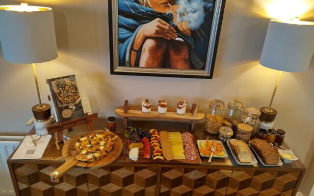 Luxury Lodges in Doolin Village