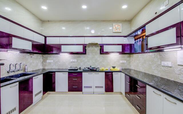 OYO Home 78311 Classic Studio Stays
