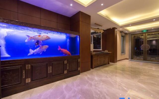 Yijiangdong Boutique Hotel.