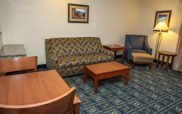 Holiday Inn Express Airport - Tucson by IHG