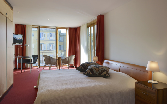 Hotel Saratz Pontresina Mountain Resort & Spa – Guest Rooms – Pontresina