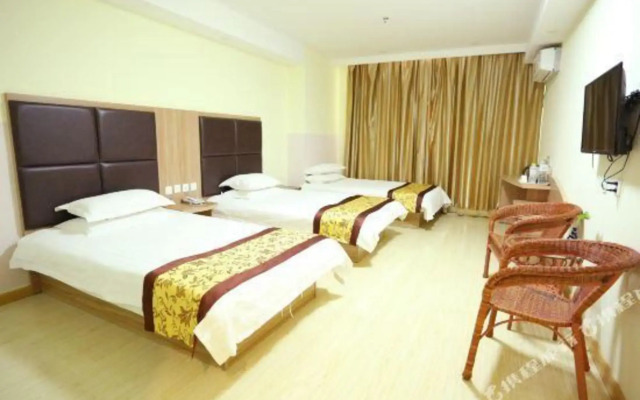 Jiayi Hotel (Jinan High-tech Zone Suncun New Area)
