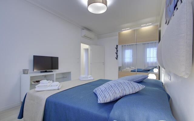 RIALTO MARKET NEW 5pax 3bed 2bath Wifi PowerAircnd