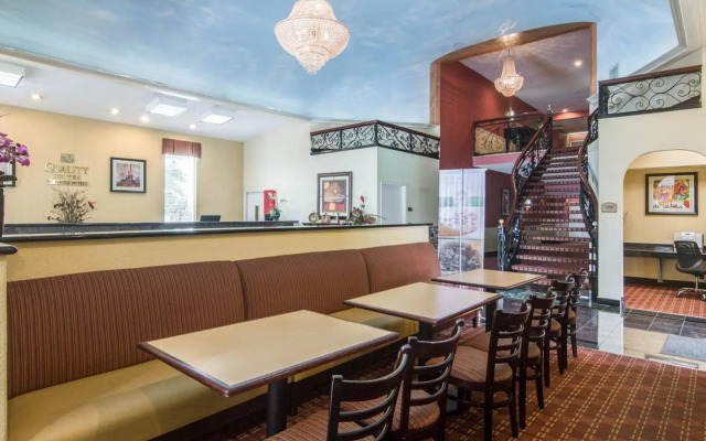 Quality Suites Houston North - Spring