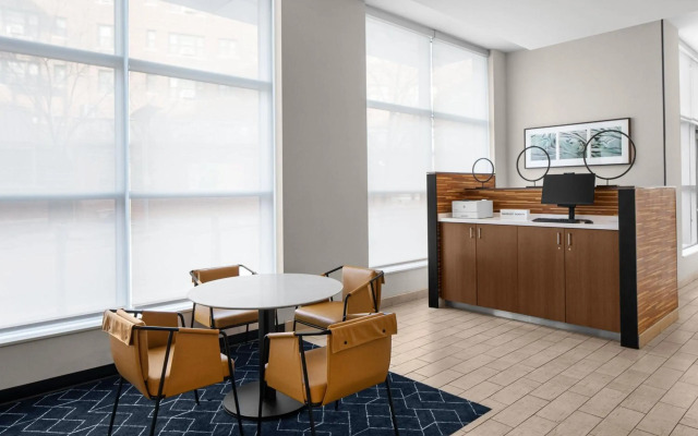 Courtyard by Marriott Cleveland University Circle