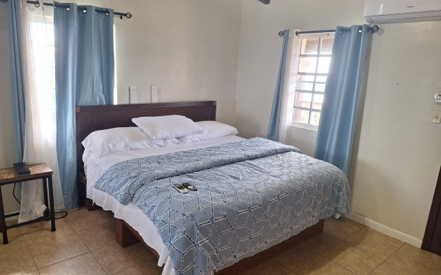 Sunset Gardens Guesthouse