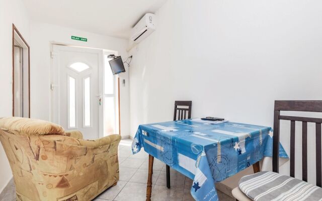 Stunning Home in Kampor With Wifi and 1 Bedrooms