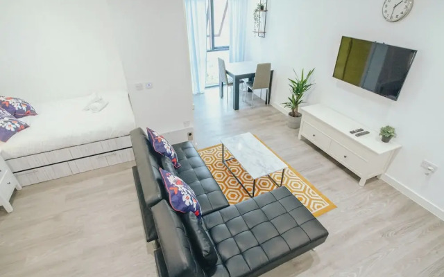 Lovely Triple Studio in Sheffield City Centre