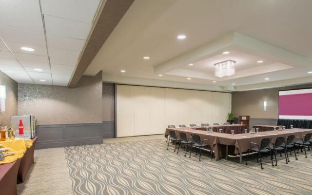 Crowne Plaza Suffern - Mahwah, an IHG Hotel