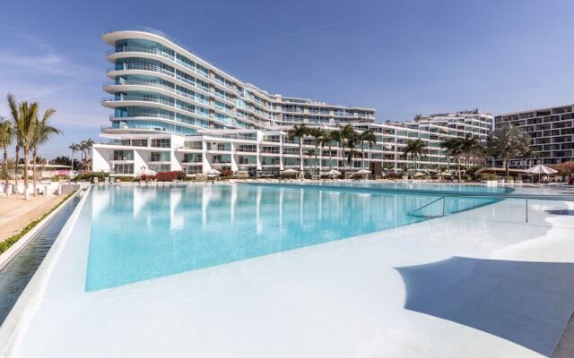 Condo Aria Ocean 411 by Kivoya
