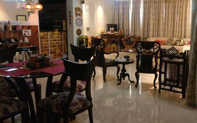 Room in Condo - 'mount View Double-bed' By Aparna Bienvenue !