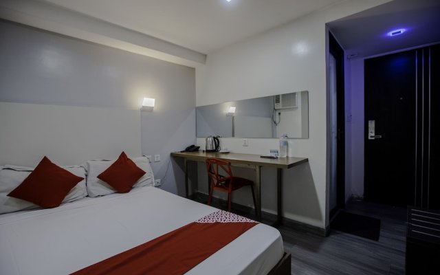 RedDoorz Plus near SM Fairview