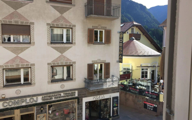 Aquila Dolomites Residence