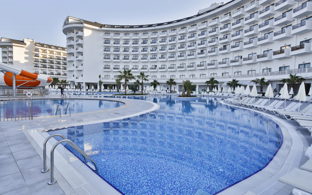 Calido Maris Hotel