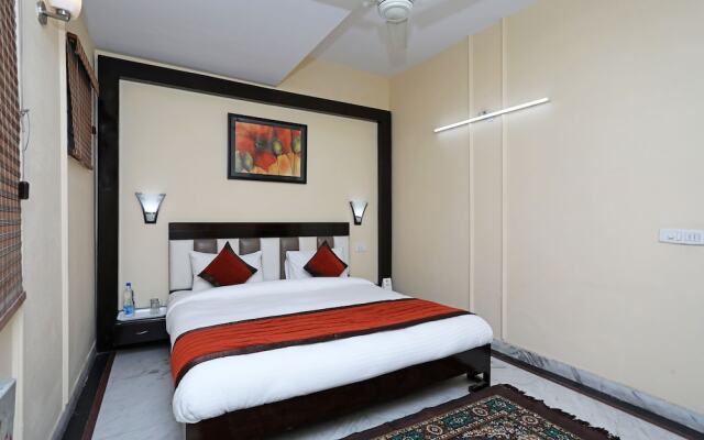 OYO 10057 Hotel Laksh Residency