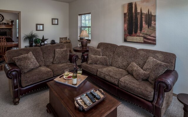 Aviator - Three Bedroom Cabin