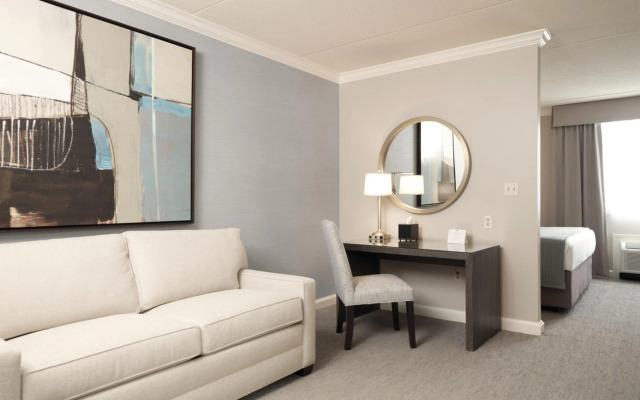 Ethan Allen Hotel
