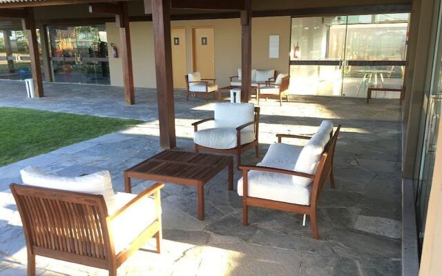 Flat Nui Supreme Beach Living