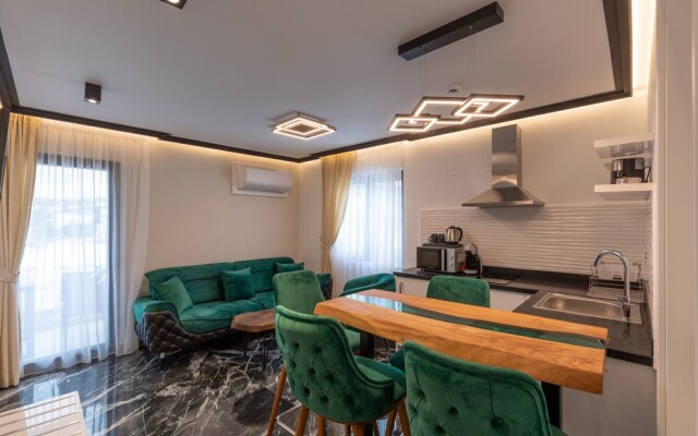 Lazar Lux Apartments