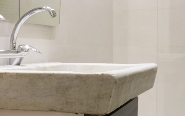 Nice Apartment Navona Sq