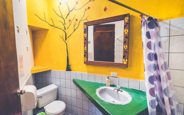 Pura Vida Hostel