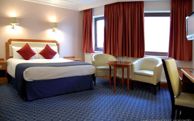 Thistle Edinburgh, The King James