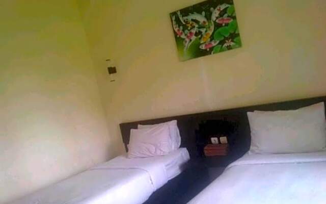 GONDANG1 beach hotel