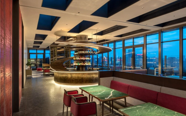Joya Shanghai Lujiazui Hotel