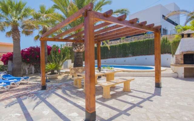 Villa - 4 Bedrooms with Pool and WiFi - 106418