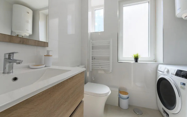 M Mdl92 Alquiler Mensual en Madrid Piso Moderno