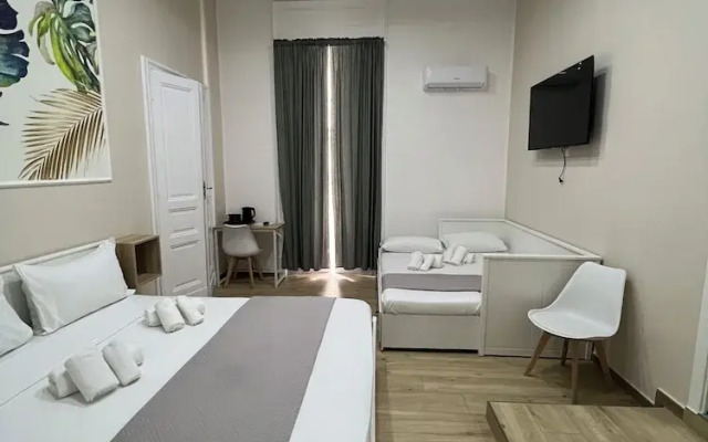 VPM room's central train station