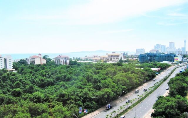 2-bed Sea View - Jomtien Beach - Sleeps 4