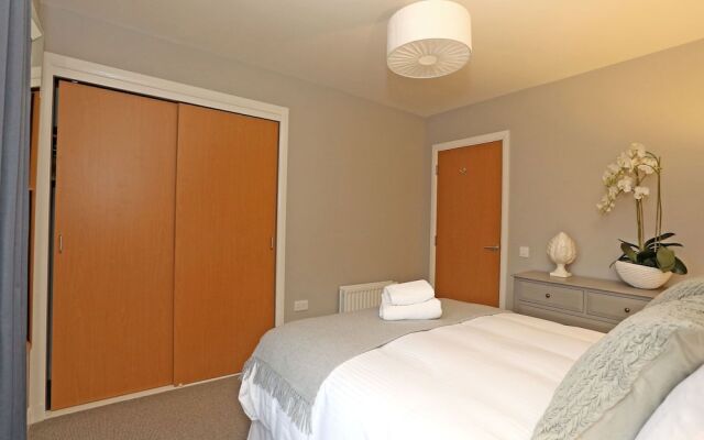 Comfortable Inverurie Home Close to Train Station