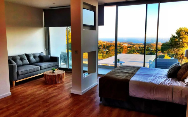 Puig Campana Nature Suites Hotel & BTT